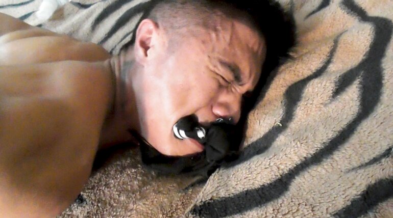 Alon Kemey in RUIN THE CUNT