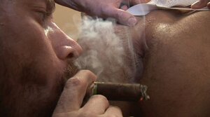SMOKIN' FUCK HOLE